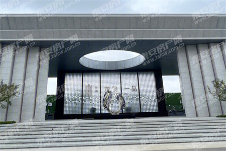 城东远航水晶城电梯小高层精装3室2厅2卫飞机户型证满两年